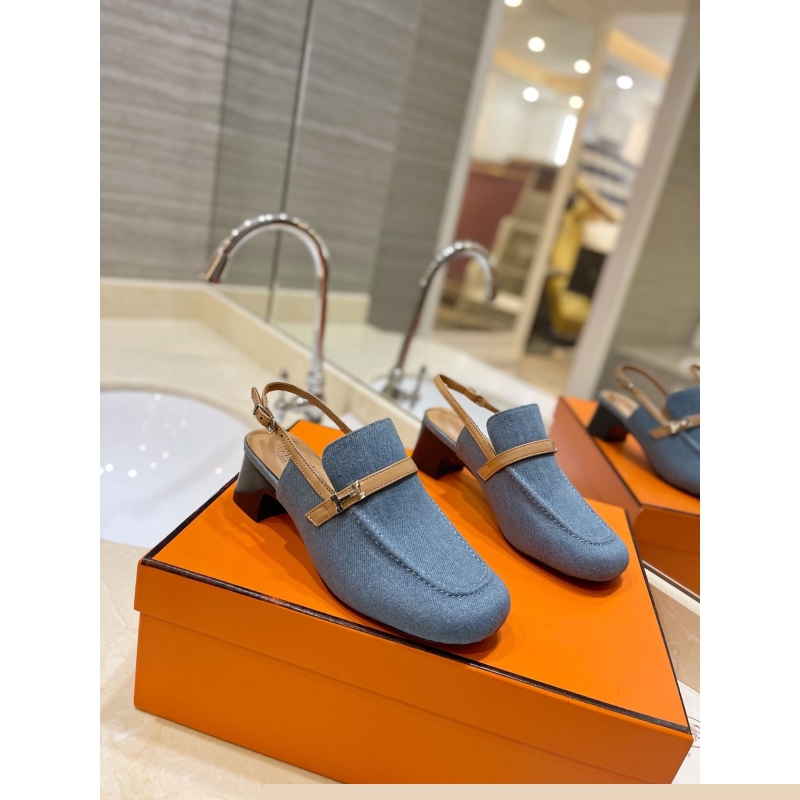 H**mes slippers